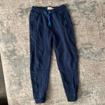Load image into Gallery viewer, Mini Boden Warrior Knee Joggers Navy Blue 6
