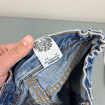 Load image into Gallery viewer, Vintage Levi's Blue Jean Shorts 6
