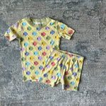 Load image into Gallery viewer, Hanna Andersson Yellow Fish Short John Pajamas 110 cm 5T
