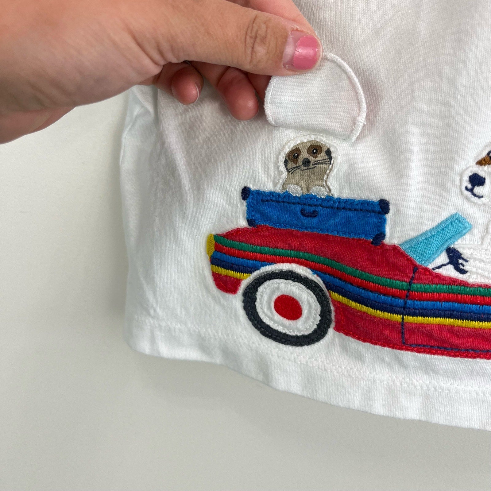 Mini Boden Lift the Flap Applique Beach Car Tee 3-6 Months