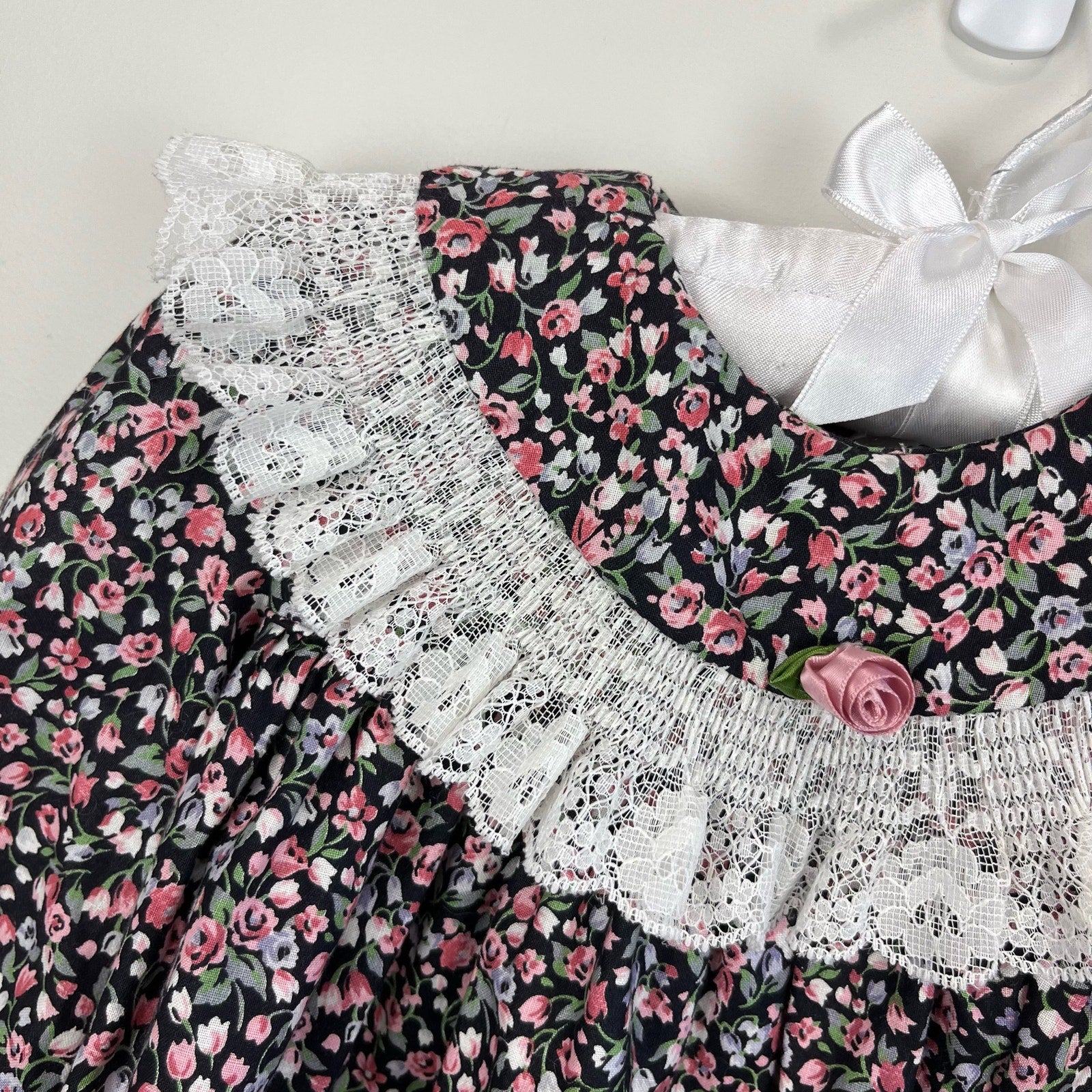 C.I. Castros & Co Floral Lace Outfit 18 Months