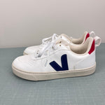 Load image into Gallery viewer, Veja Unisex V-10 Big Kids Lace Up Sneakers White Cobalt 2 NWT
