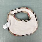 Load image into Gallery viewer, Burberry Baby White Footie &amp; Bib Set 6 Months
