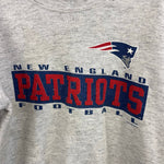 Load image into Gallery viewer, Vintage Salem Sportswear USA New England Patriots Football Sweatshirt 1995 M 10-12
