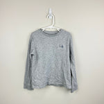 Load image into Gallery viewer, Vineyard Vines Long Sleeve Gray Football T-Shirt 6
