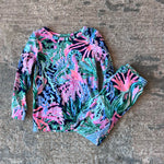 Load image into Gallery viewer, Lilly Pulitzer Girls Sammy Pajama Set Hi Tide Navy Bringing Mermaid Back 2T
