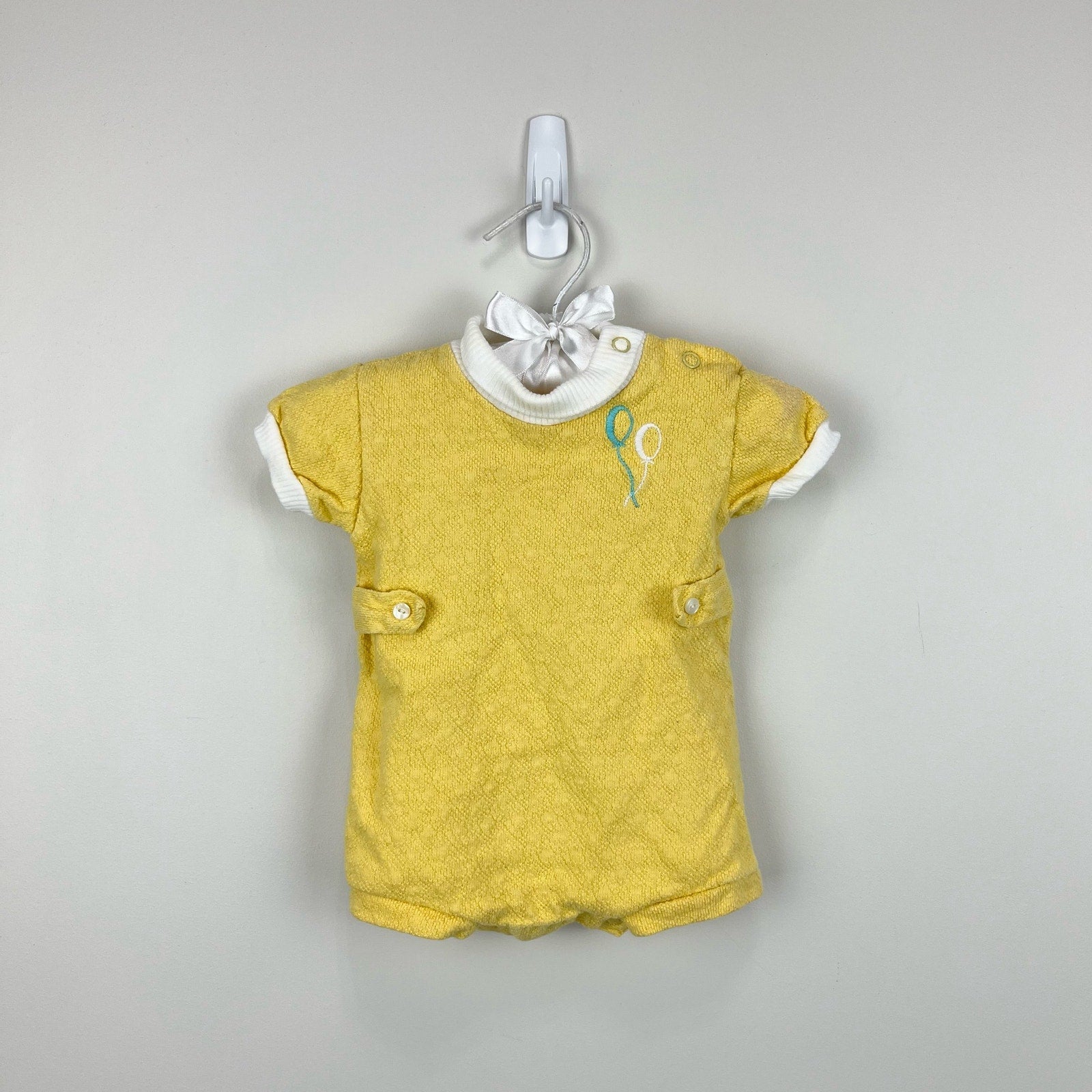 Vintage Carter's Yellow Balloon Romper 6 Months