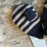 Load image into Gallery viewer, JoJo Maman Bebe Navy Dinosaur Hat &amp; Mittens Set 0-12 Months NWT
