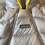 Load image into Gallery viewer, Patagonia Infant Hi-Loft Down Sweater Bunting Drifter Grey 12-18 Months
