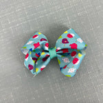 Load image into Gallery viewer, Girls Colorful Baby Chick Clip Hair Bow
