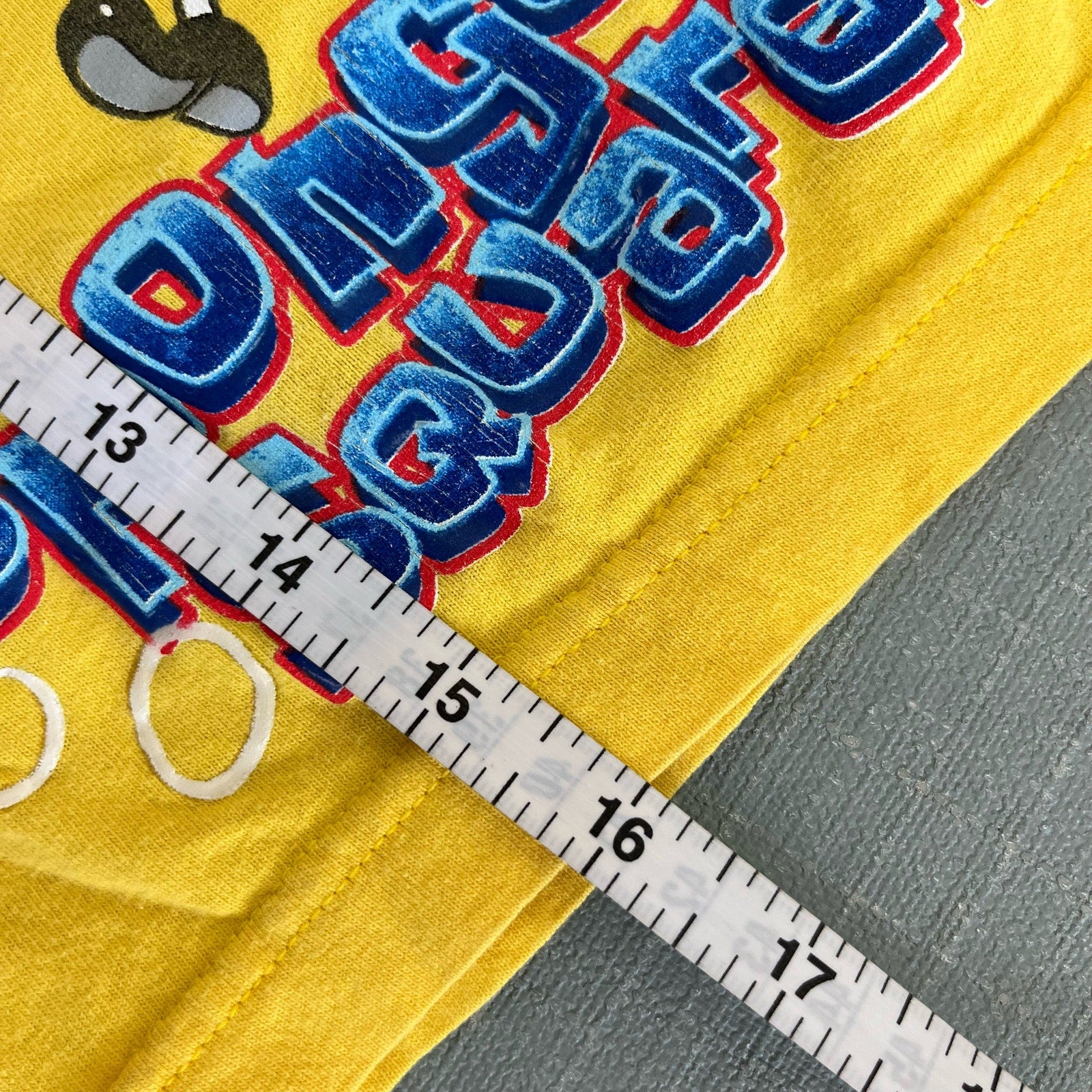 Vintage Spongebob Squarepants Yellow Tee Small