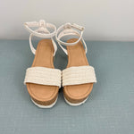 Load image into Gallery viewer, Haute Hippie Girls Lohla Platform Sandals 4
