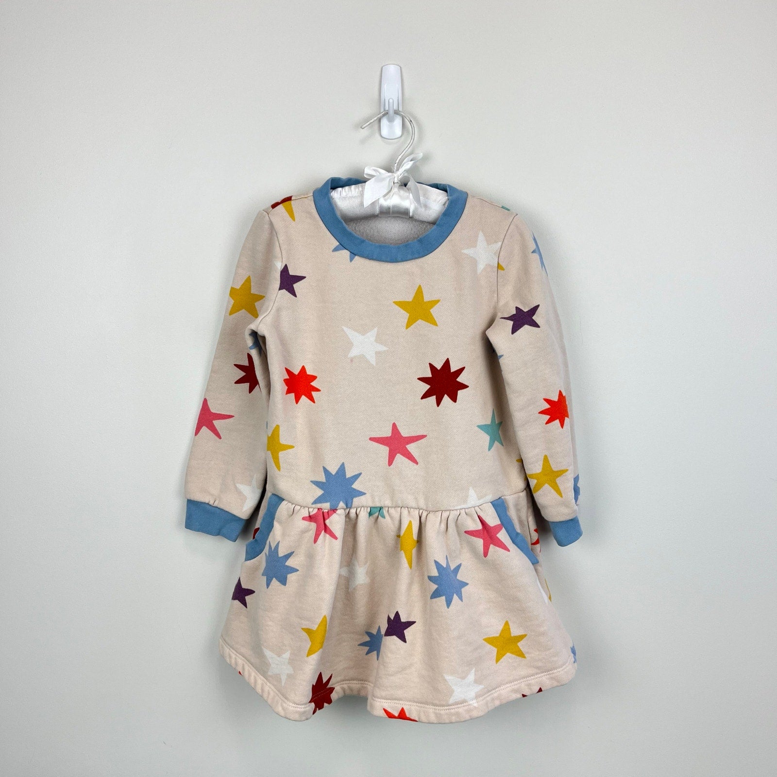 Mini Boden Cosy Printed Sweatshirt Dress Sandpiper Multi Star 6-7