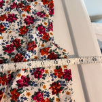 Load image into Gallery viewer, Vintage California Concepts Floral Sleeveless Cropped Blouse Medium USA
