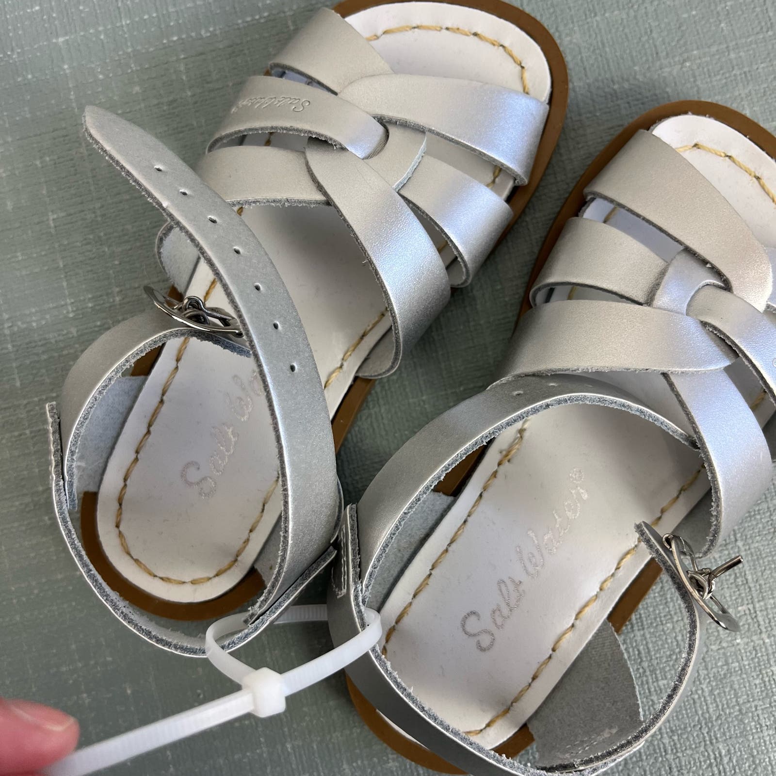 Saltwater Original Girls Silver Sandals 9