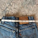 Load image into Gallery viewer, Vintage Levi's 550 Relaxed Fit Slim Fit Orange Tab Jeans 9 USA
