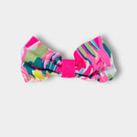 Load image into Gallery viewer, Lilly Pulitzer Dragon Fruit Toucan Can Hair Bow.
