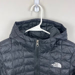 Load image into Gallery viewer, The North Face Girls' Thermoball Parka Winter Coat Black M 10-22
