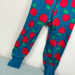 Load image into Gallery viewer, Hanna Andersson Blue Red Apple PJs 90 cm 3T
