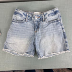 Load image into Gallery viewer, Abercrombie Kids Mid Rise Baggy Denim Short 7/8
