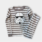 Load image into Gallery viewer, Hanna Andersson Star Wars Storm Trooper Long John Pajamas 130 cm 8
