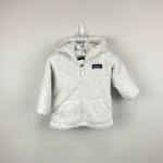 Load image into Gallery viewer, Patagonia Baby Furry Friends Fleece Hoody Birch White 3-6 Months
