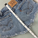Load image into Gallery viewer, Vintage Levi's Cinched Waist Orange Tab Cut Off Jean Shorts 6
