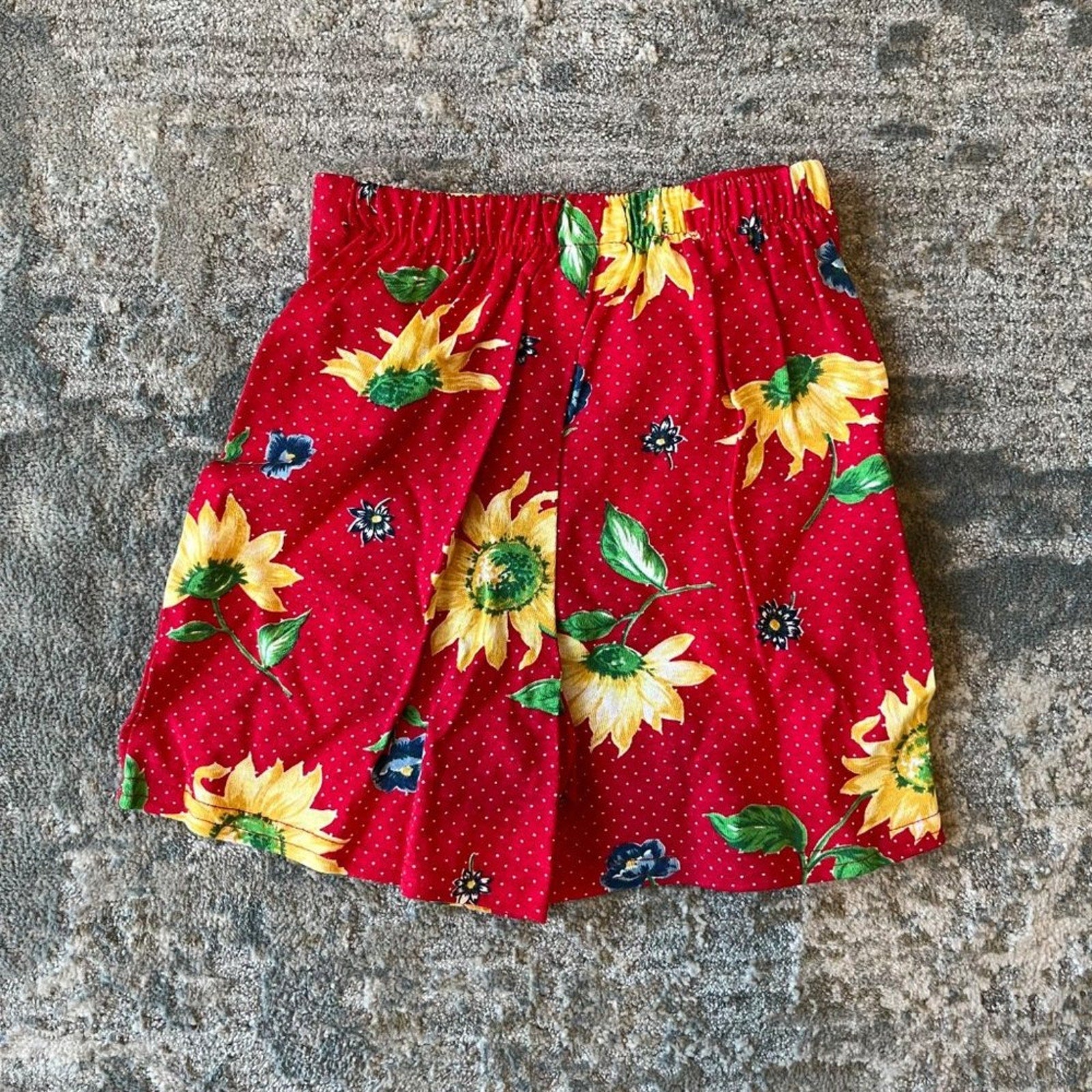 Vintage Great Escape Sunflower Skort Medium