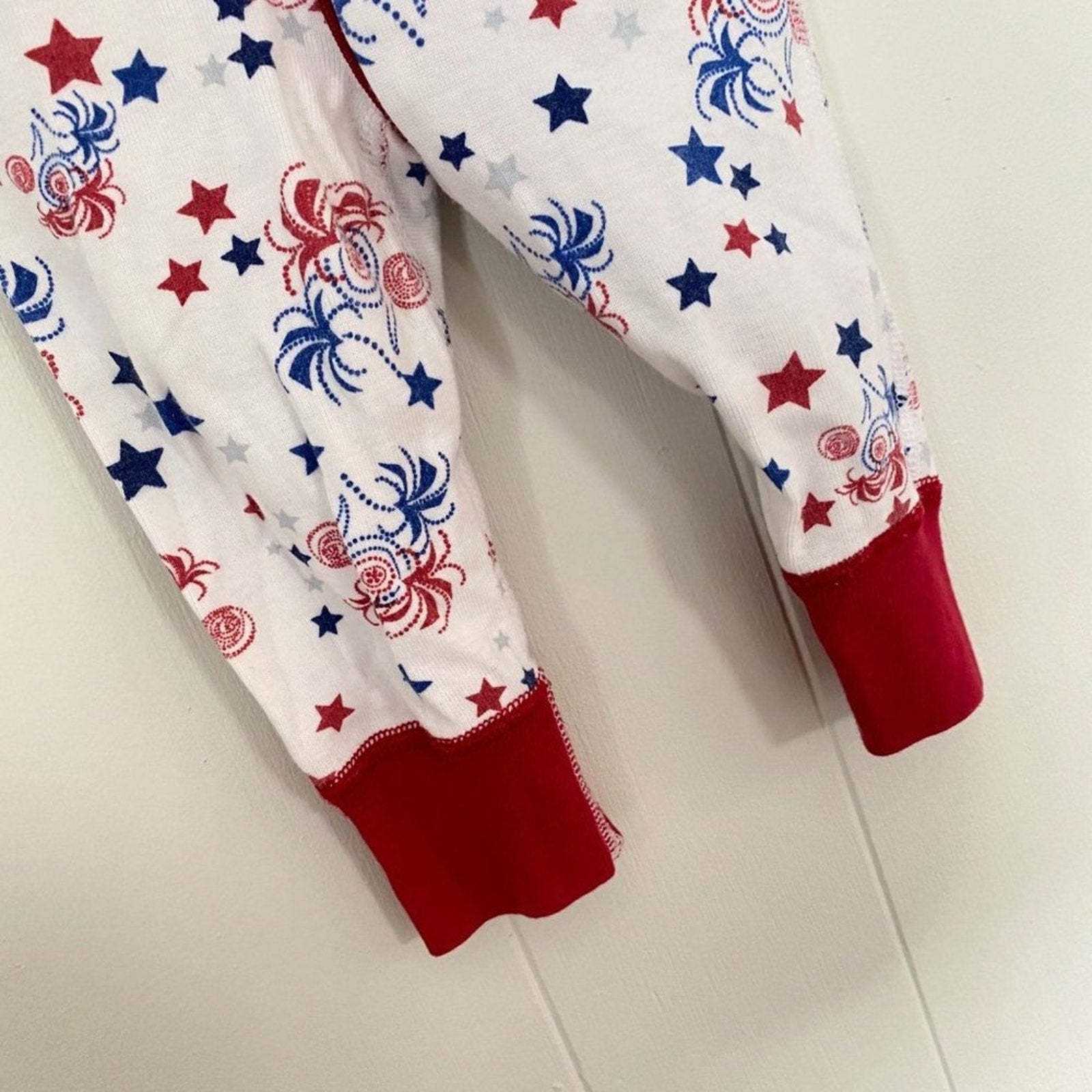 Hanna Andersson Red, White and Blue Fireworks Pajamas 60 cm 6-9 Months