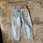 Load image into Gallery viewer, Vintage Levi's 550 Relaxed Fit Slim Orange Tab Jeans 4T
