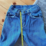 Load image into Gallery viewer, Vintage Arizona Blue Jeans 7
