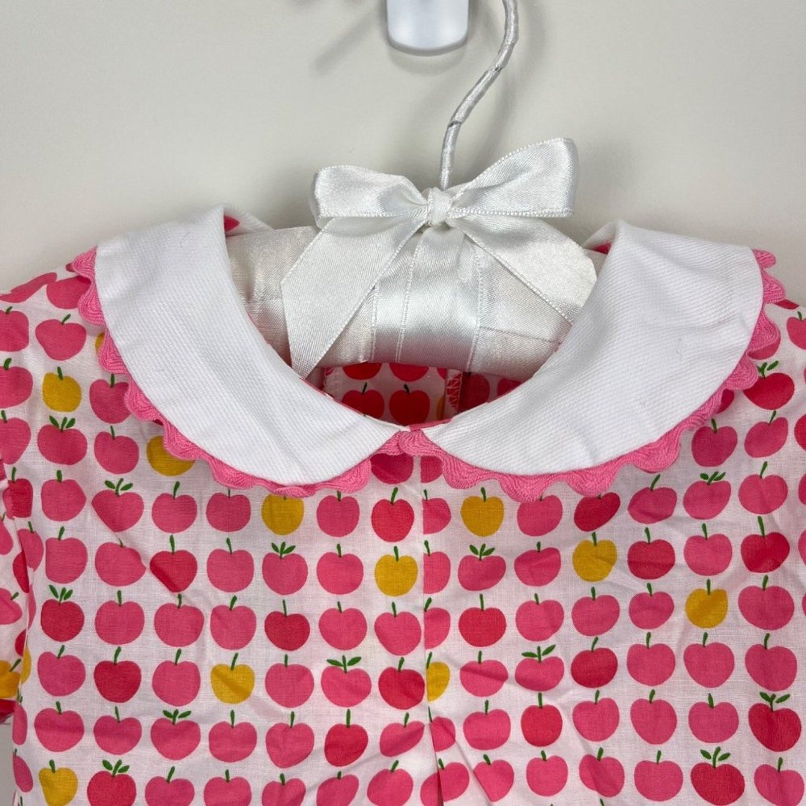 Prim & Proper Girls Collared Apple Dress 18 Months NWT