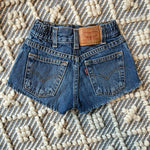 Load image into Gallery viewer, Vintage Levi's 566 Loose Fit Cut Off Blue Jean Shorts Toddler Girl 4T
