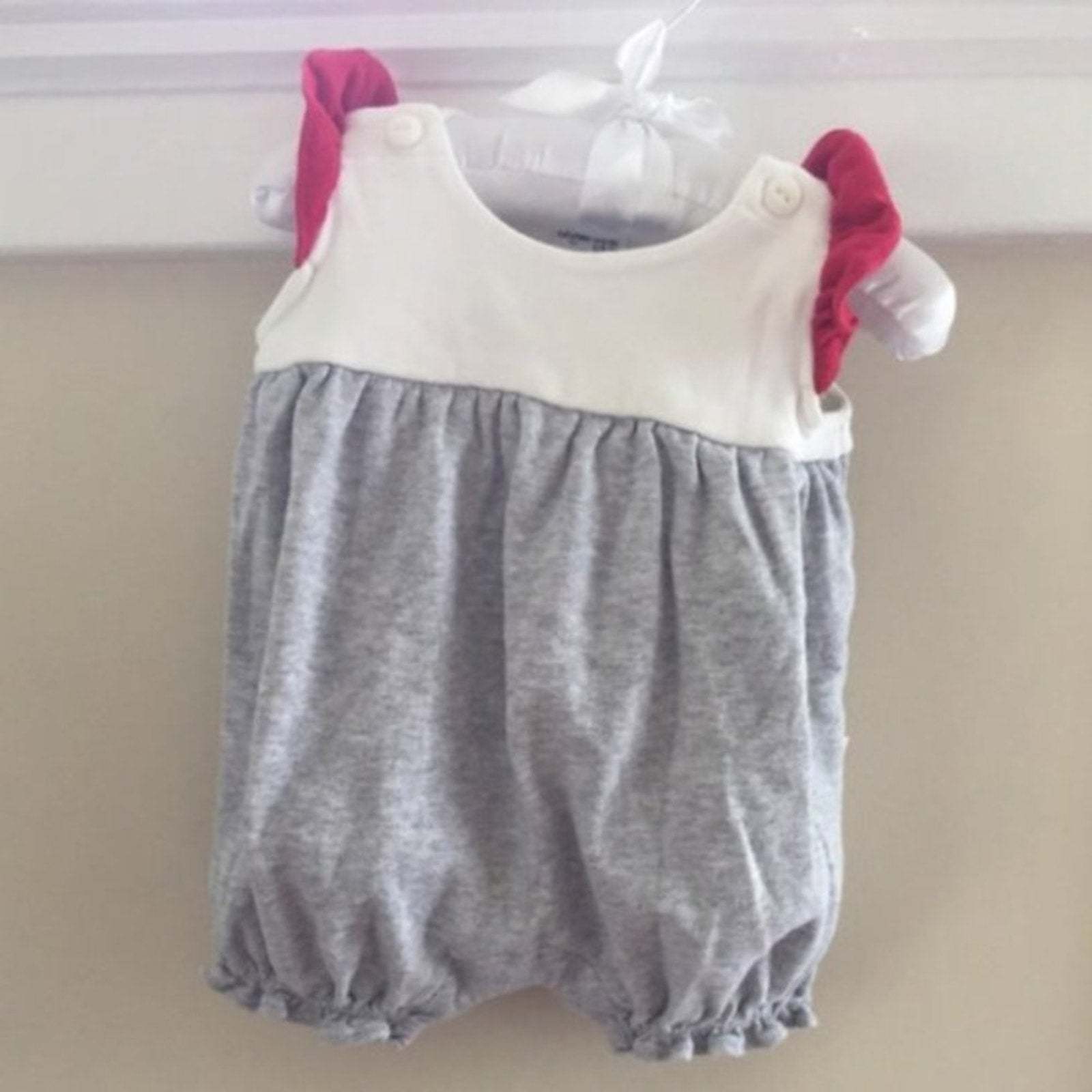 Baby Gap Red, White & Grey Romper 0-3 Months