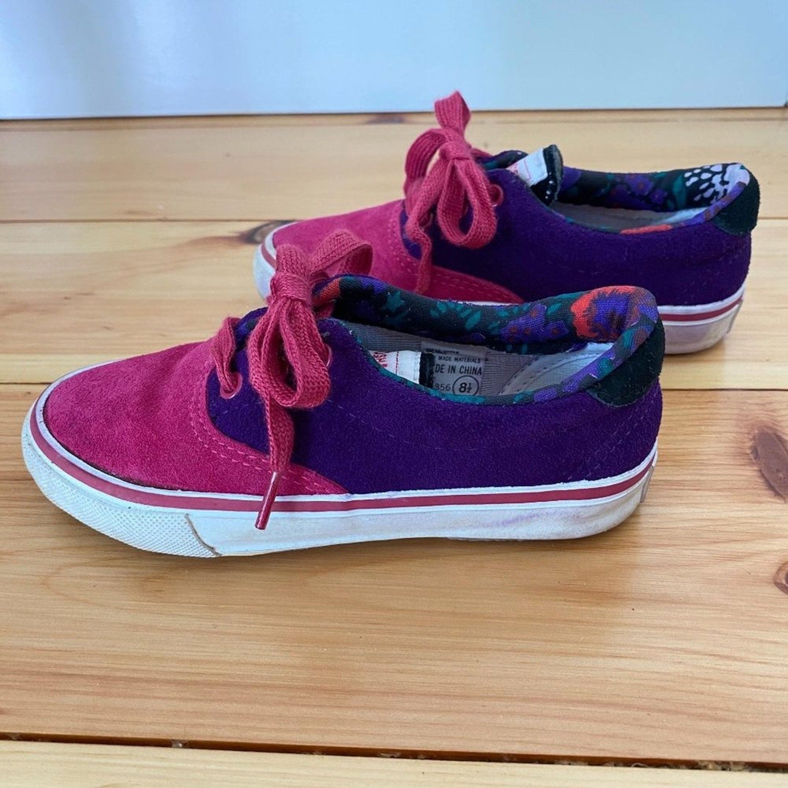 Vintage OshKosh B'gosh Girls Sneakers 8.5