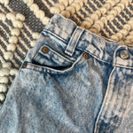 Load image into Gallery viewer, Vintage Levi's Acid Wash Orange Tab Blue Jeans 5
