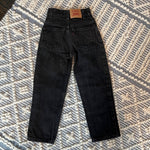 Load image into Gallery viewer, Vintage Levi&#39;s 550 Relaxed Fit Black Jeans 7
