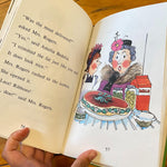 Load image into Gallery viewer, The Amelia Bedelia I Can Read Treasury
