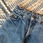 Load image into Gallery viewer, Vintage Levi&#39;s 565 Orange Tab jeans 7
