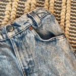 Load image into Gallery viewer, Vintage Levi's Acid Wash Orange Tab Blue Jeans 5
