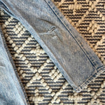 Load image into Gallery viewer, Vintage Levi's Acid Wash Orange Tab Blue Jeans 5

