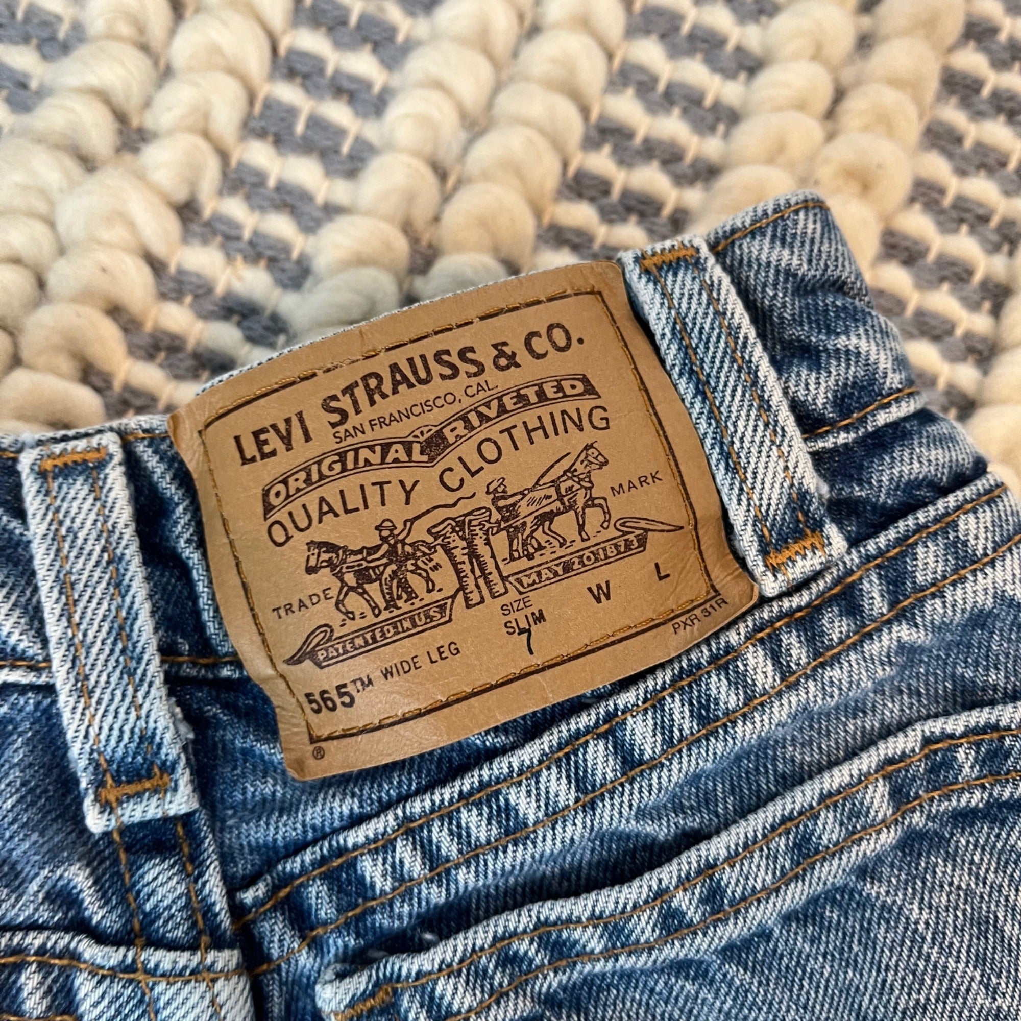 Vintage Levi's 565 Orange Tab jeans 7