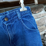 Load image into Gallery viewer, Vintage OshKosh Blue Jean Pants 6 USA
